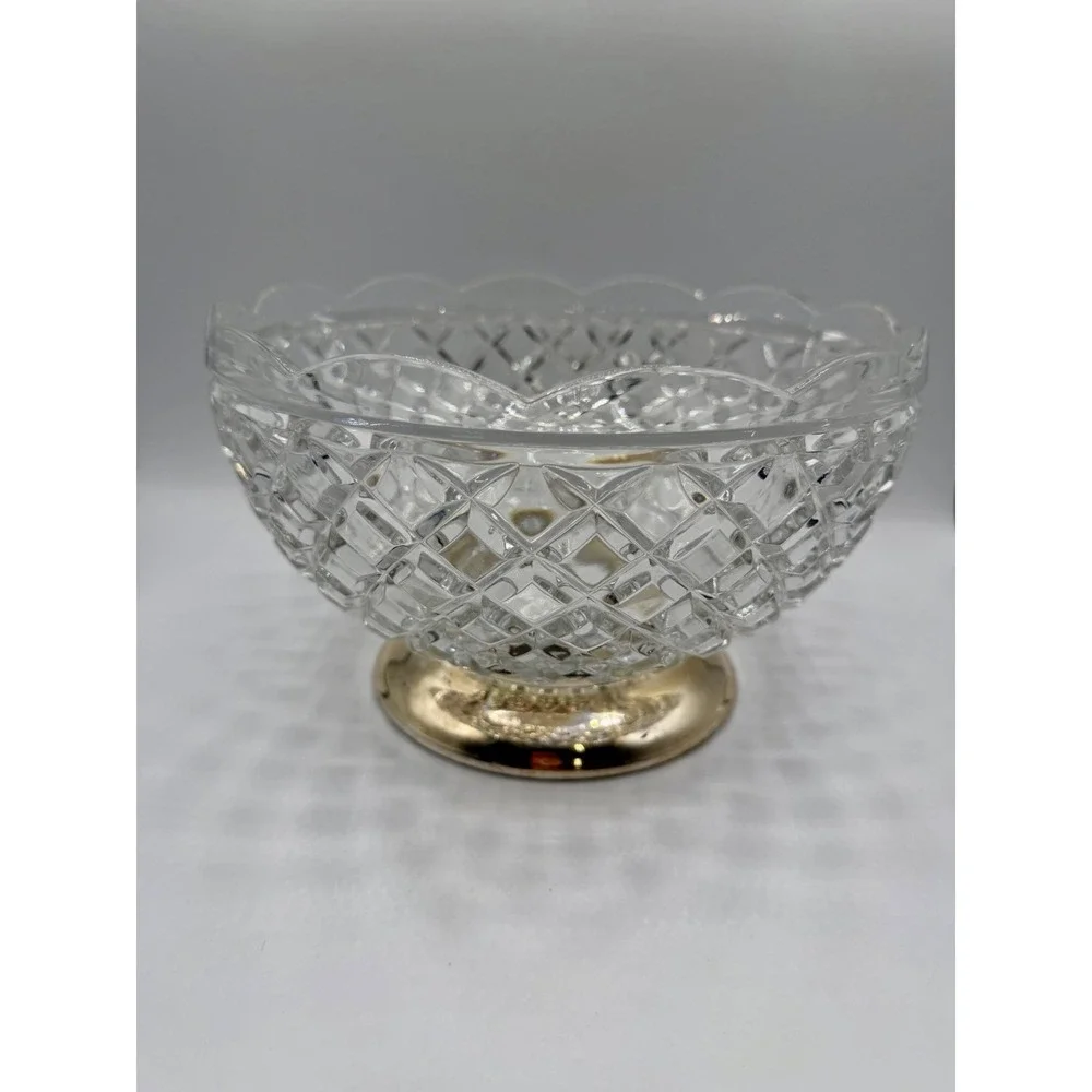 vintage lead crystal decorative bowl with Base 9 Inch